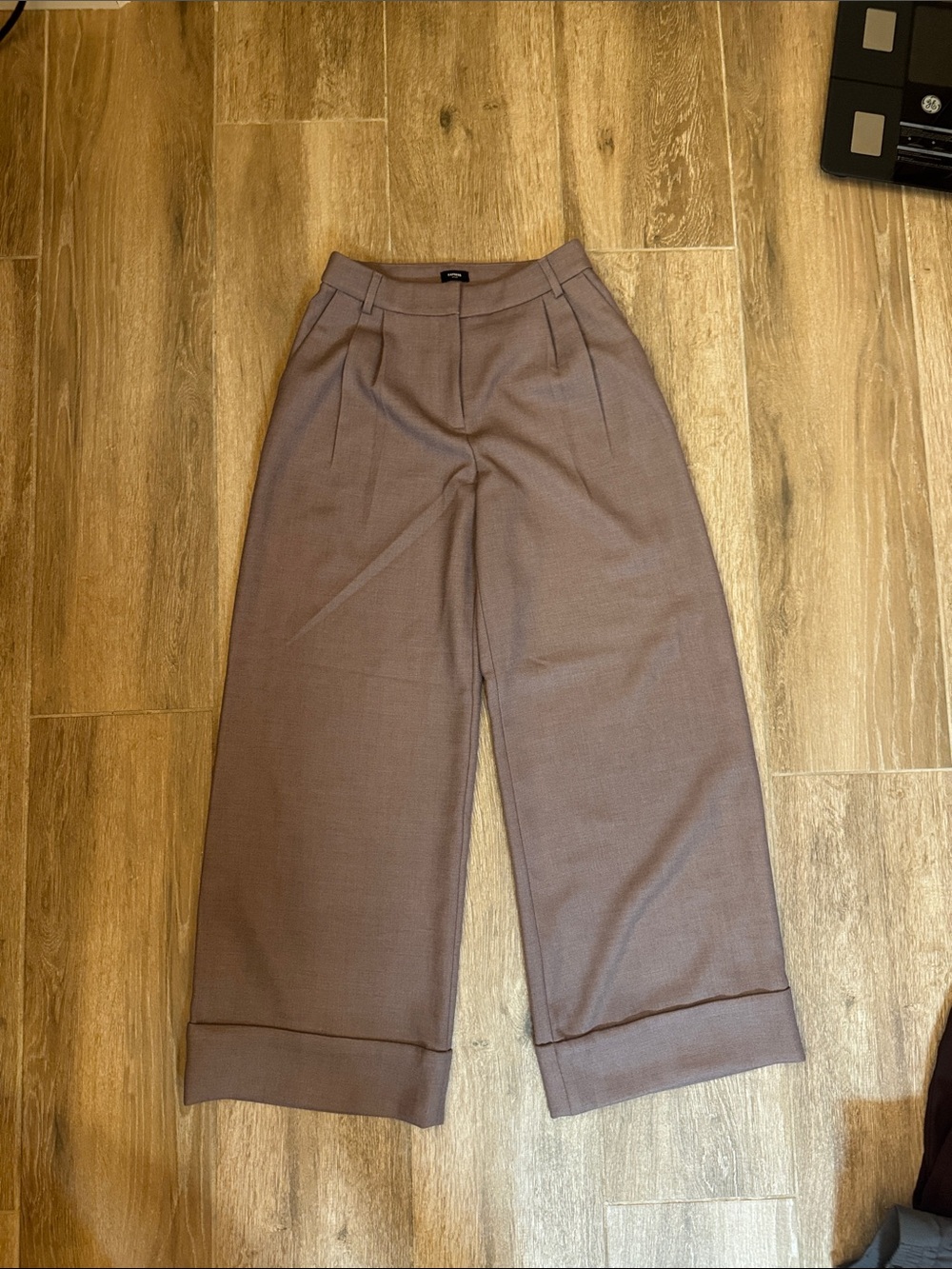 Express Wide-Leg Cuffed Trousers - Taupe Brown